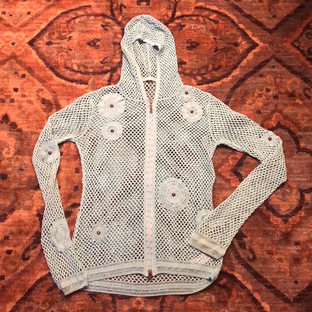 BEAUTIFUL sea Green Woven Top